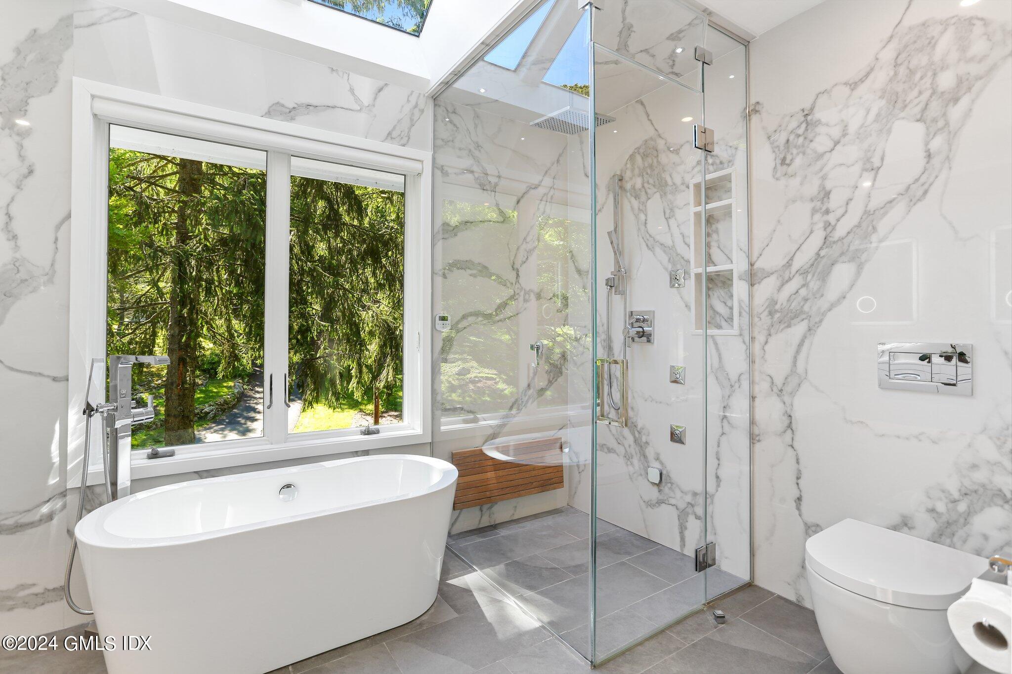 32 Deep Gorge Road Greenwich, CT 06831 - Photo 20 of 42 Primary bath 3