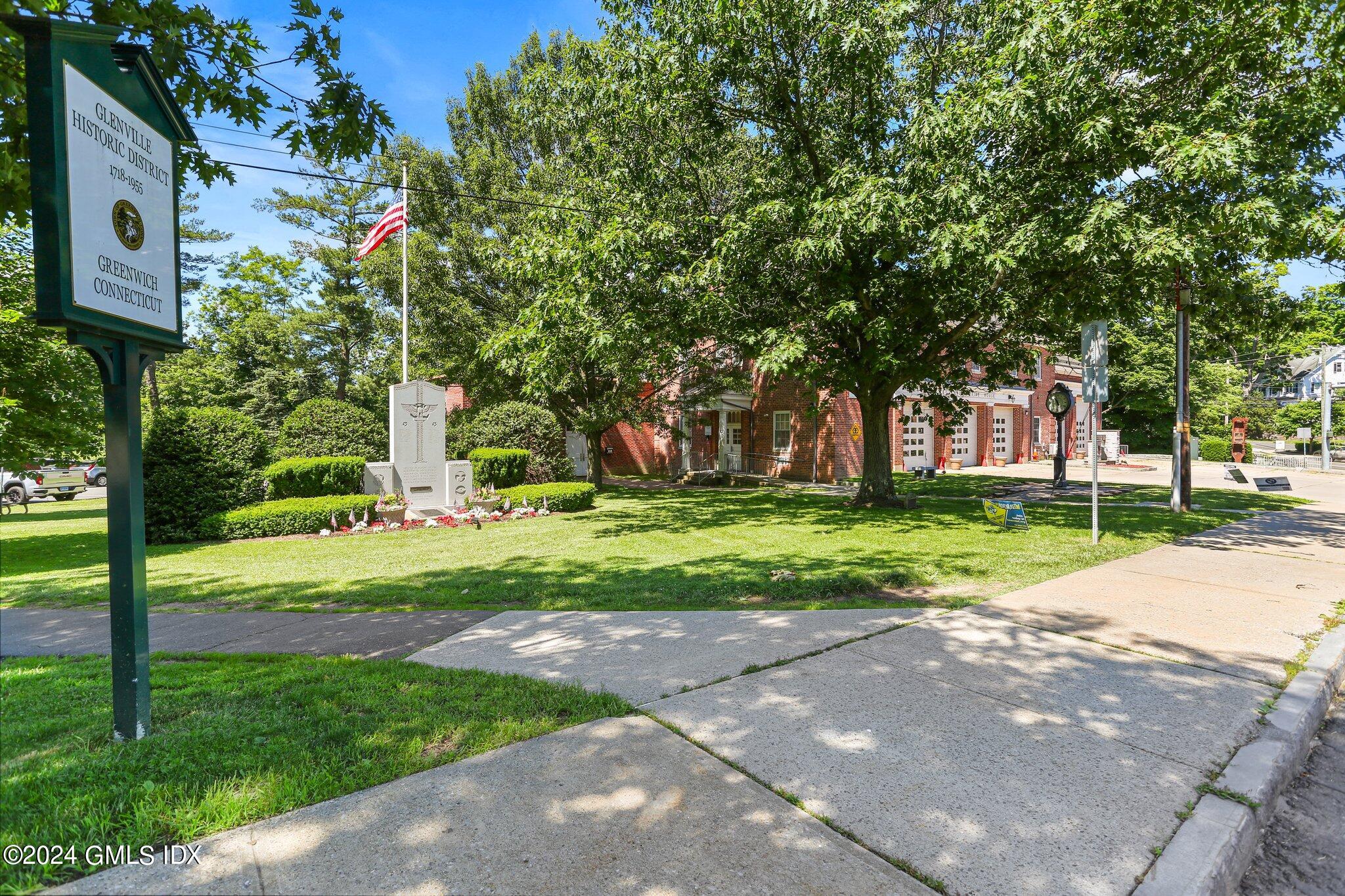 32 Deep Gorge Road Greenwich, CT 06831 - Photo 35 of 42 Glenville Historic District