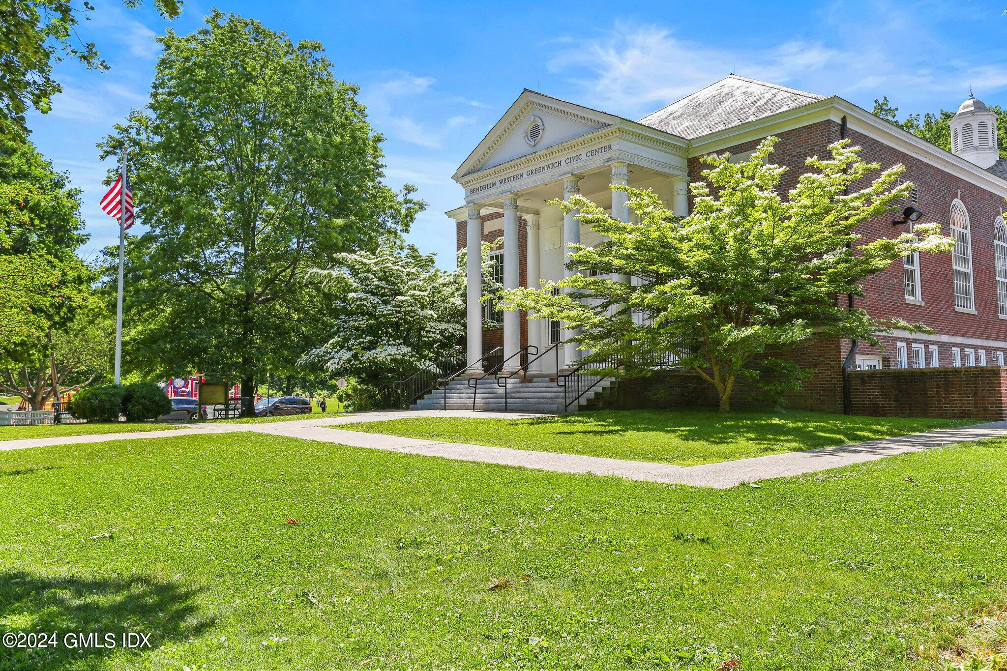 32 Deep Gorge Road Greenwich, CT 06831 - Photo 36 of 42 W. Greenwich Civic Center