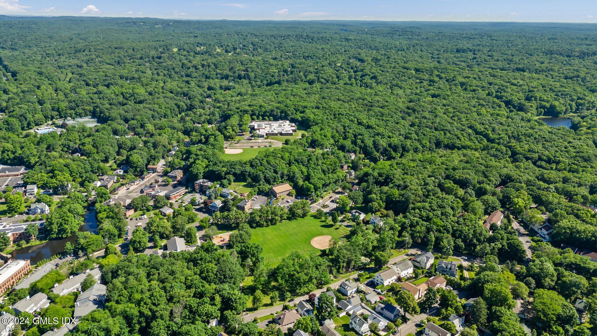 32 Deep Gorge Road Greenwich, CT 06831 - Photo 40 of 42 Village of Glenville