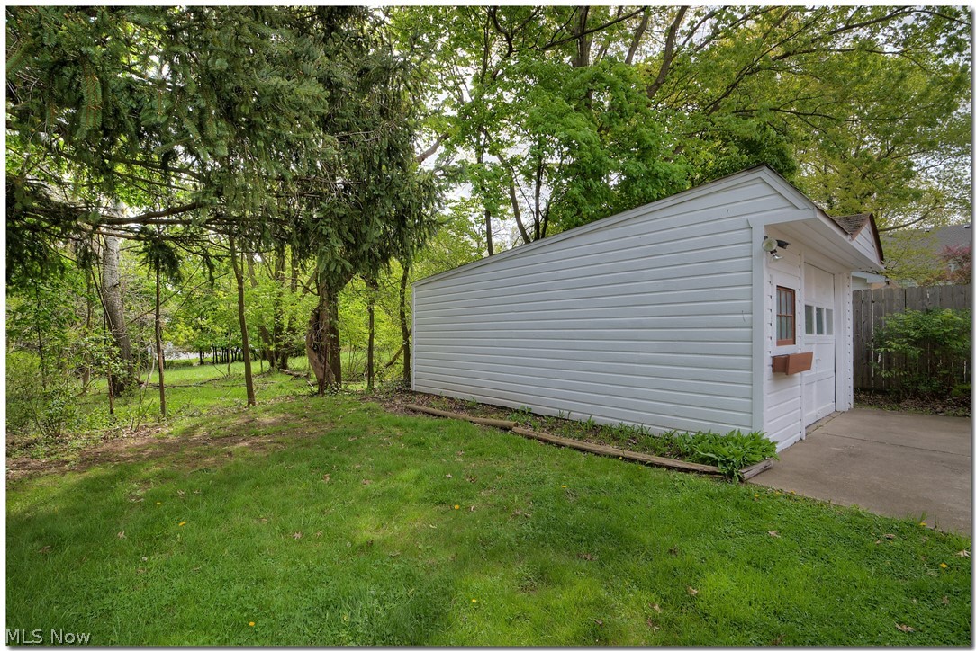 1399 Dill Road Cleveland, OH 44121 - Photo 35 of 35