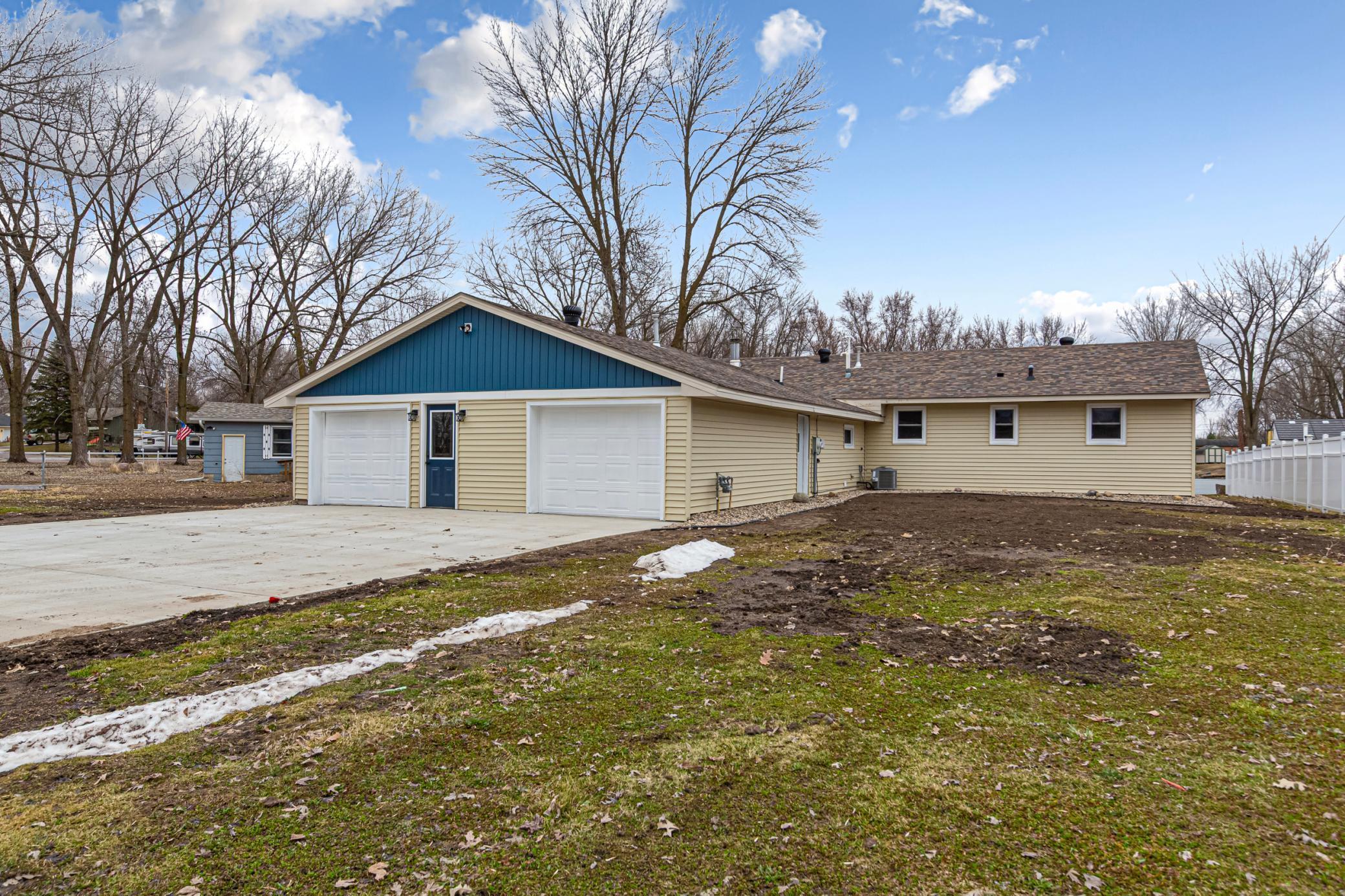 918 Marian Street Waterville, MN 56096 - Photo 2 of 67