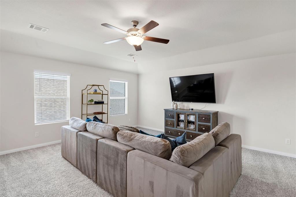 10616 Brookshire Road Fort Worth, TX 76126 - Photo 19 of 29 Large upstairs bonus room