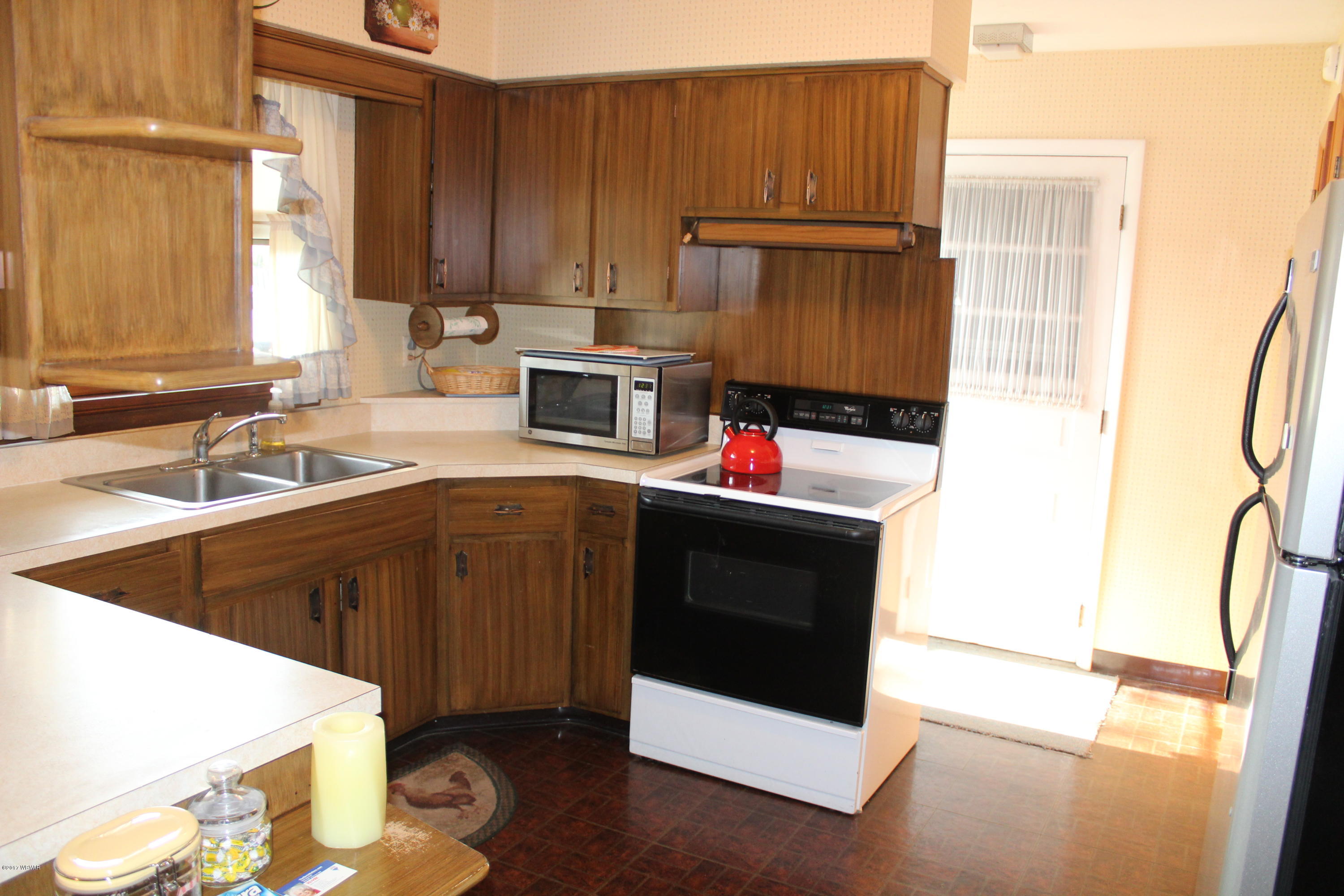 803 Arthur Road Montoursville, PA 17754 - Photo 7 of 34 Kitchen