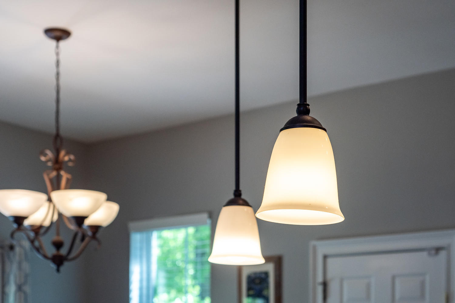 1871 Hall Point Road Mount Pleasant, SC 29466 - Photo 17 of 48 Kitchen lighting