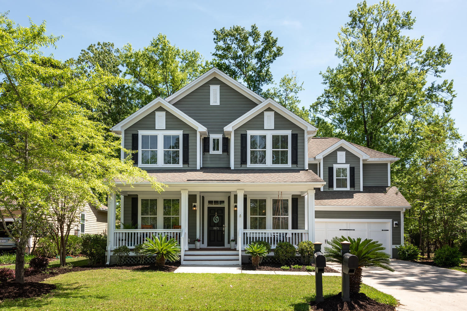 1871 Hall Point Road Mount Pleasant, SC 29466 - Photo 5 of 48 Welcome Home!