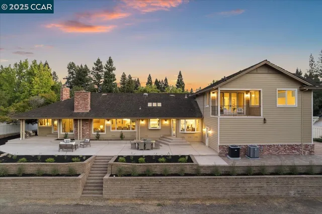 $2,595,000 | 2385 Holly Oak Drive, Danville, CA 94506