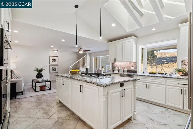 $2,595,000 | 2385 Holly Oak Drive, Danville, CA 94506