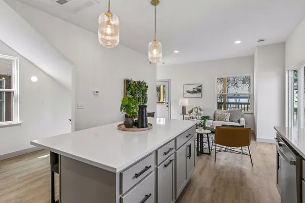 $595,000 | 2414 Como Avenue Southeast, Minneapolis, MN 55414