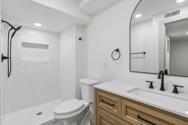 $595,000 | 2414 Como Avenue Southeast, Minneapolis, MN 55414