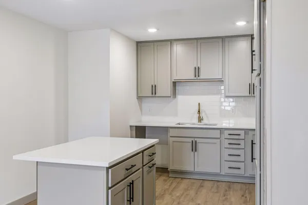 $595,000 | 2414 Como Avenue Southeast, Minneapolis, MN 55414