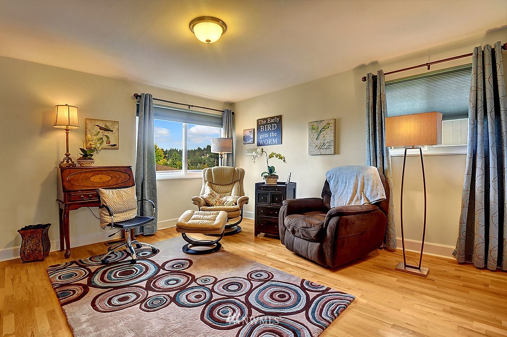 951 Daley Street Edmonds, WA 98020 - Photo 12 of 24