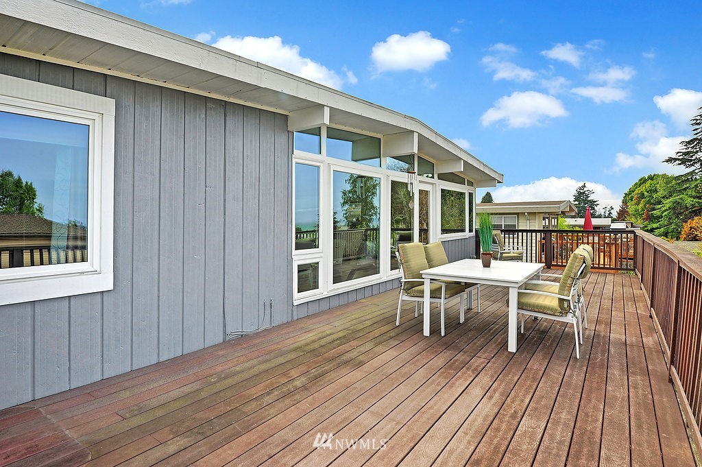 951 Daley Street Edmonds, WA 98020 - Photo 23 of 24