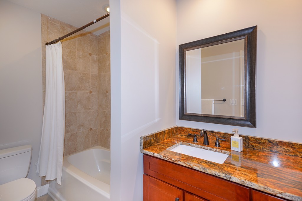 88 Marked Tree Road Holliston, MA 01746 - Photo 11 of 23 Gallery Image 11