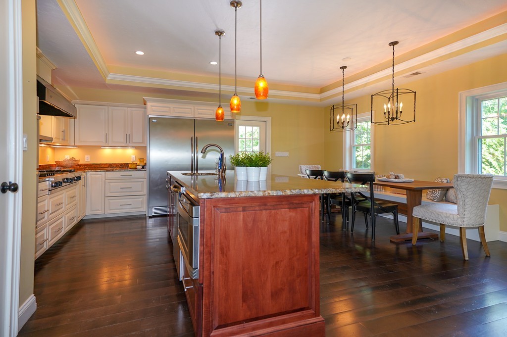 88 Marked Tree Road Holliston, MA 01746 - Photo 2 of 23 Gallery Image 2