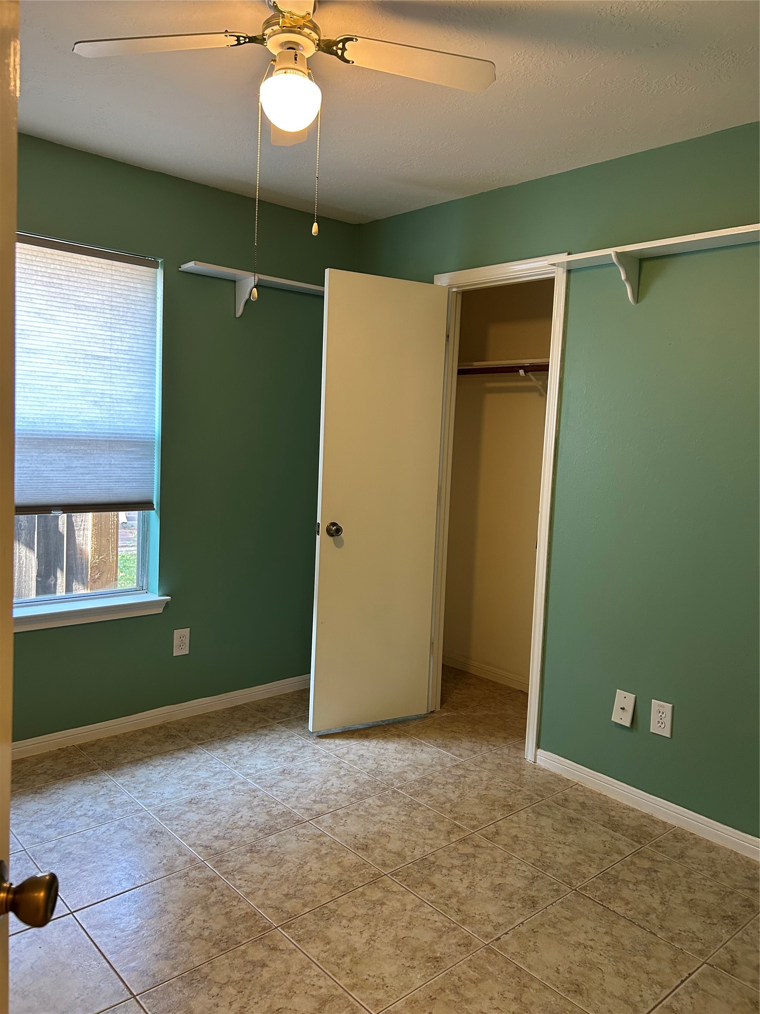 3601 Colleen Meadows Circle Houston, TX 77080 - Photo 21 of 22 3rd Bedroom