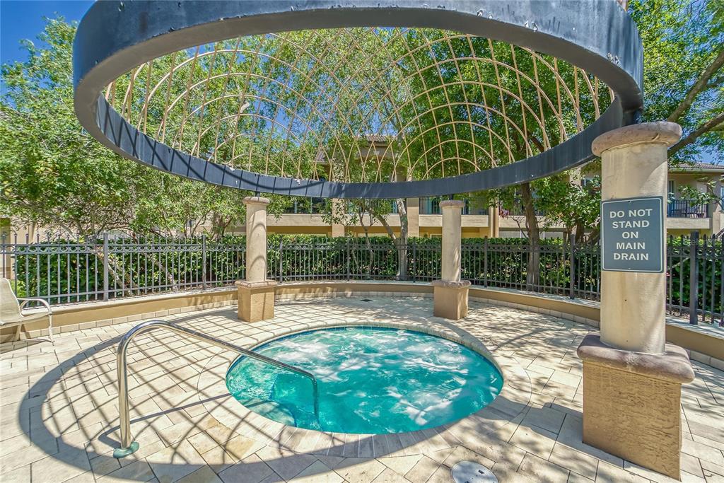 845 Normandy Trace Road Tampa, FL 33602 - Photo 18 of 53