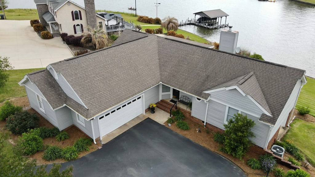 126 Bridge Point Road Greenwood, SC 29649 - Photo 2 of 38 Gallery Image 2