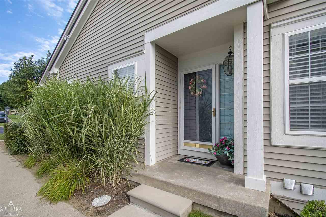 694 West Bluff Court Rochester, MI 48307 - Photo 31 of 35