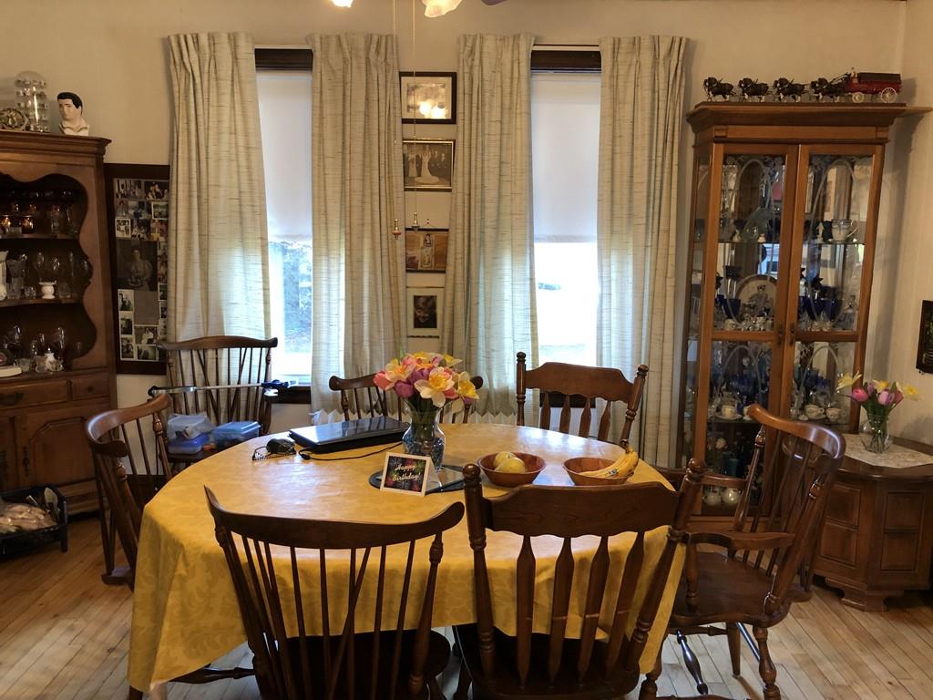 35 Rice Street Wellesley, MA 02482 - Photo 9 of 15