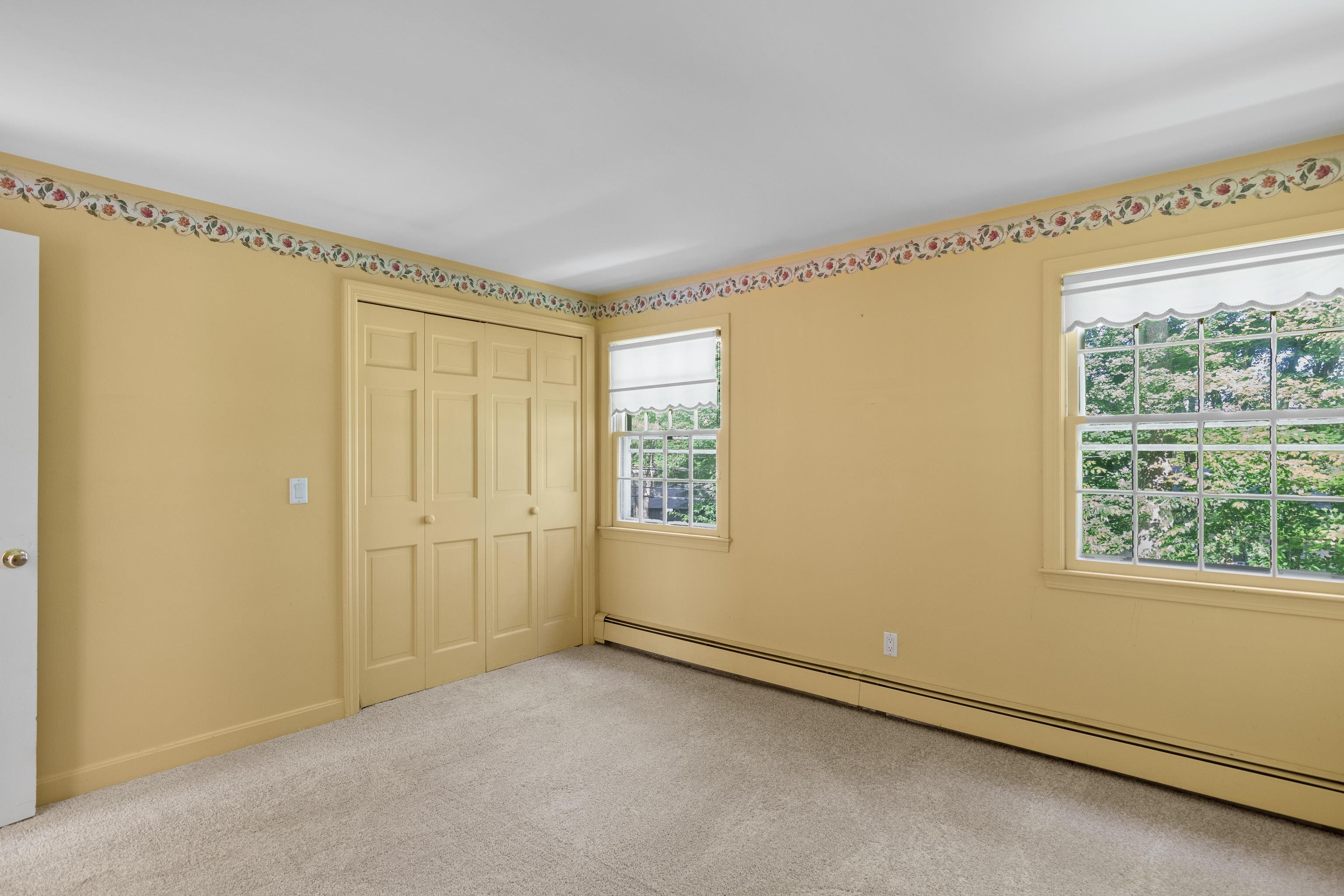 82 Wire Road Merrimack, NH 03054 - Photo 15 of 33