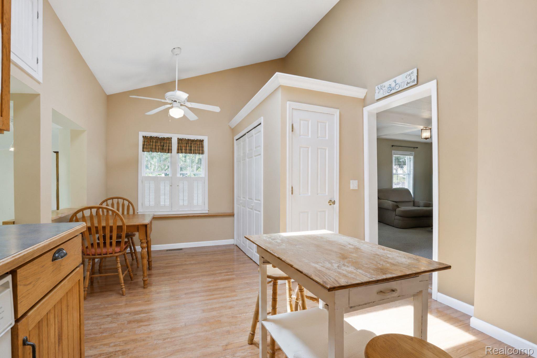 208 Flushing Street Gaines, MI 48436 - Photo 12 of 38