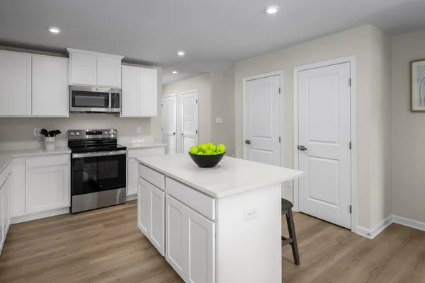 $224,990 | 625 Big Bend Court, Unit 201, White House, TN 37188