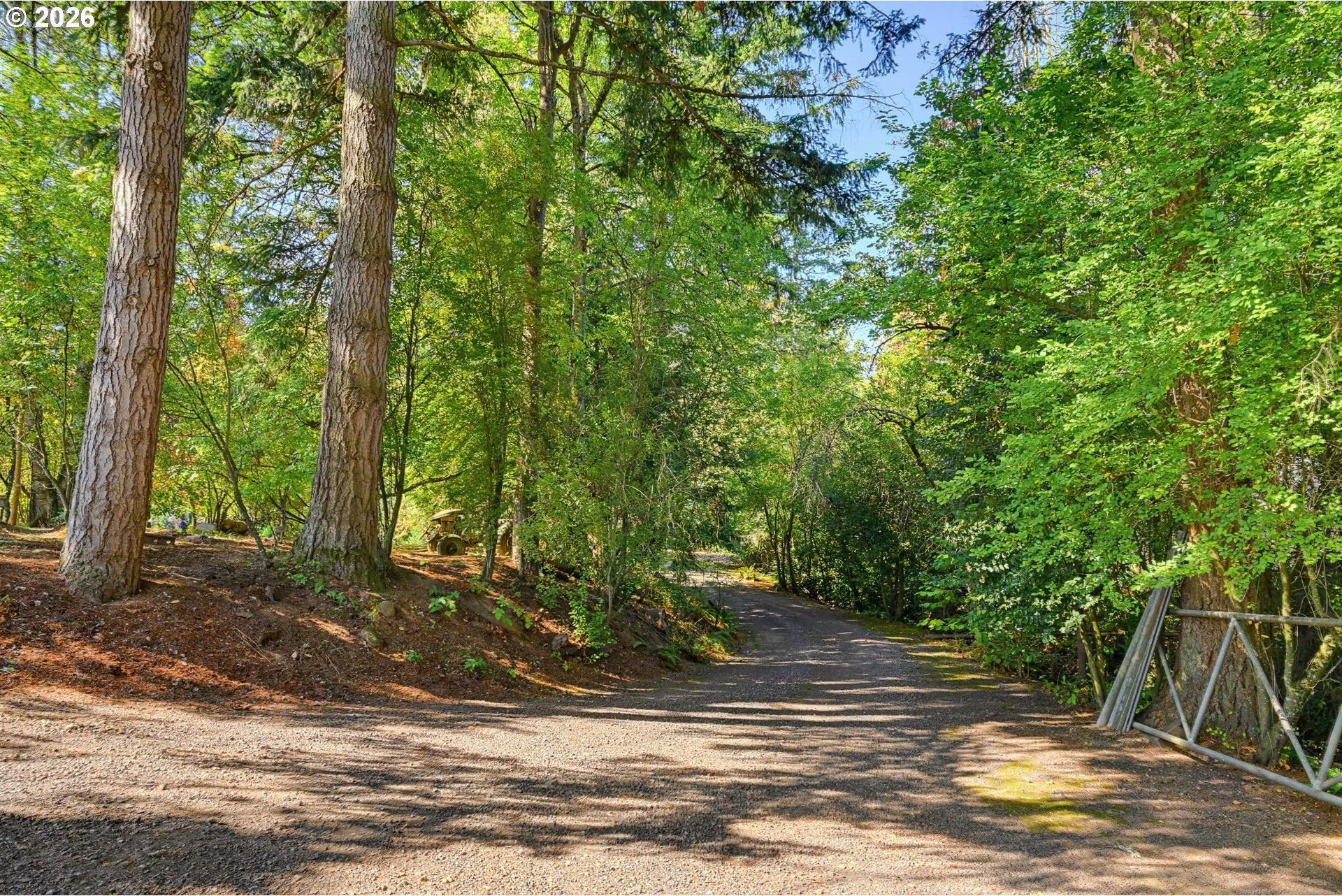 16990 Southeast Foster Road Gresham, OR 97080 - Photo 16 of 41 Gallery Image 16