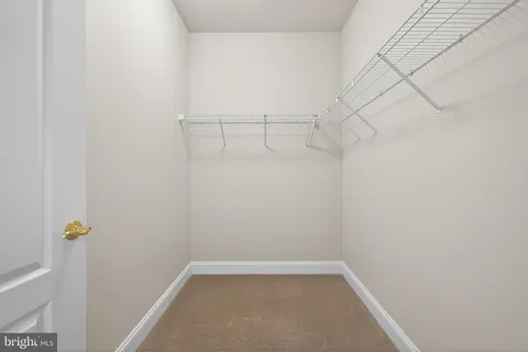$530,000 | 327 King Farm Boulevard, Unit 203, Rockville, MD 20850