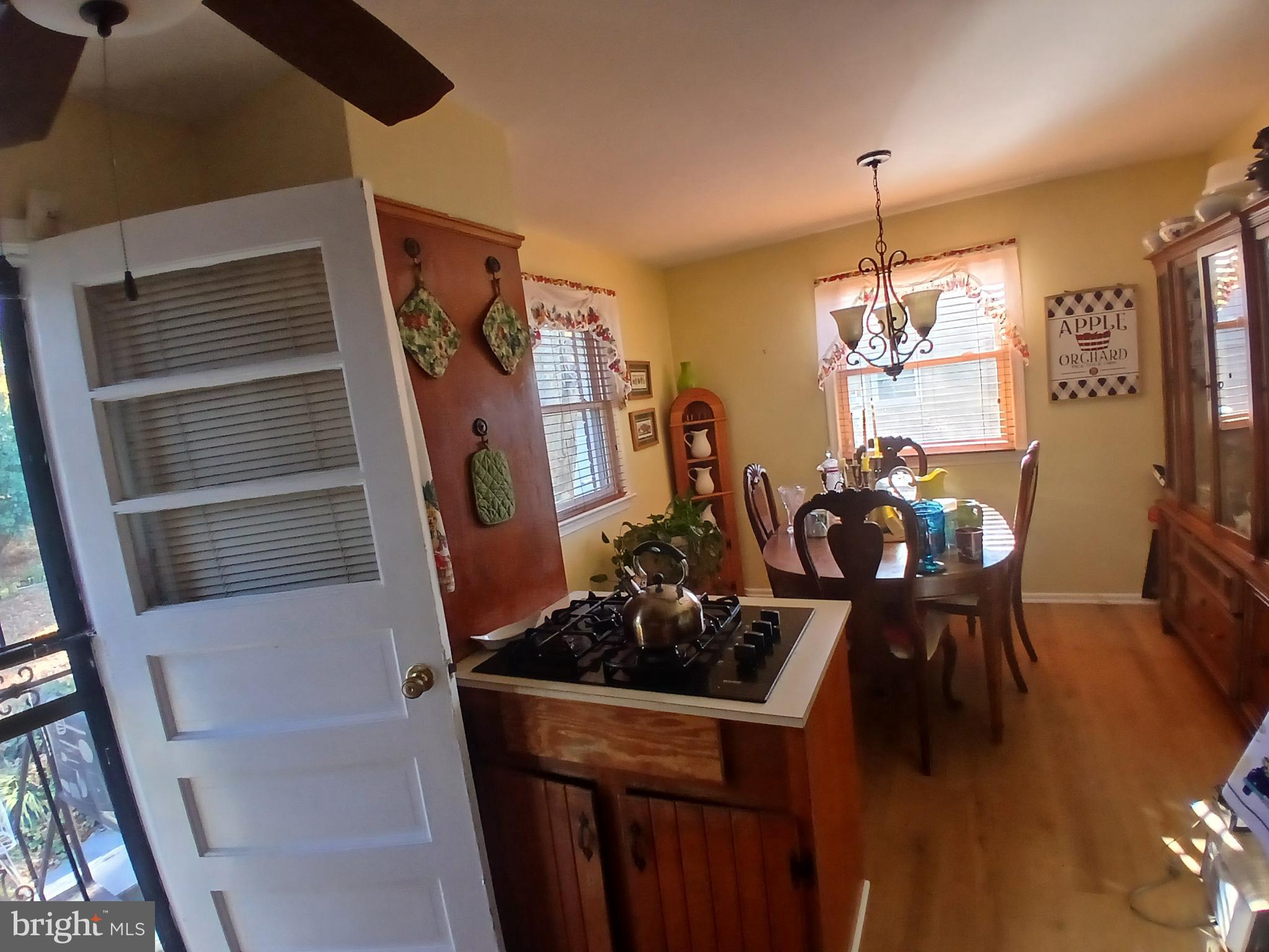 7211 Good Luck Road Hyattsville, MD 20784 - Photo 9 of 22 Dining Rm