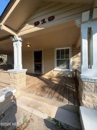 $1,095 | 919 Maynard Street, Jacksonville, FL 32208