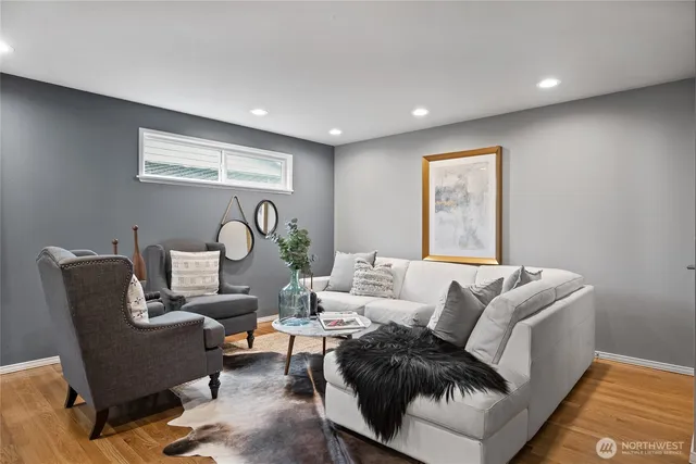 $3,500 | 14606 Southeast 173rd Street, Renton, WA 98058