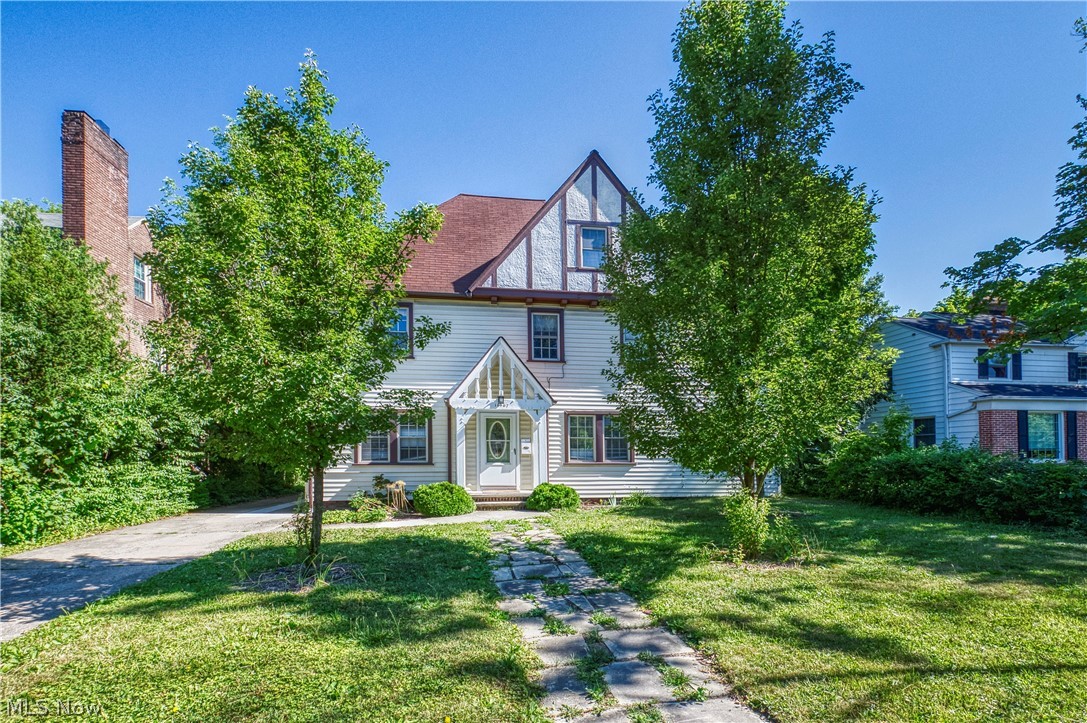 16407 Fernway Road Cleveland, OH 44120 - Photo 4 of 4
