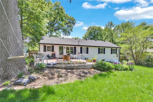 $280,000 | 11312 East 48 Terrace, Kansas City, MO 64133