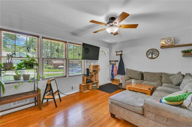 $280,000 | 11312 East 48 Terrace, Kansas City, MO 64133