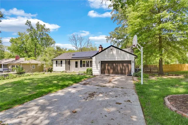 $280,000 | 11312 East 48 Terrace, Kansas City, MO 64133