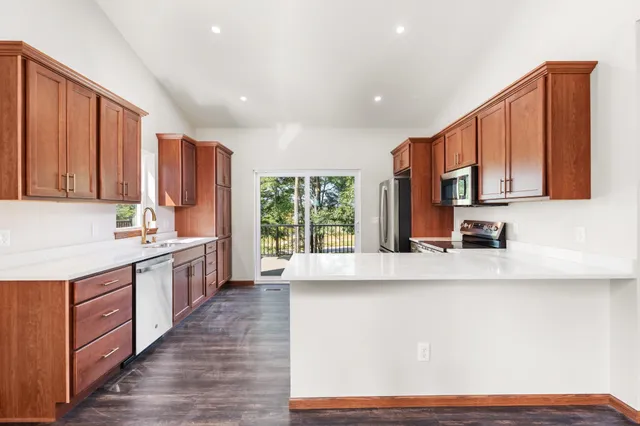 $379,000 | 1062 Armida, Reedsburg, WI 53959