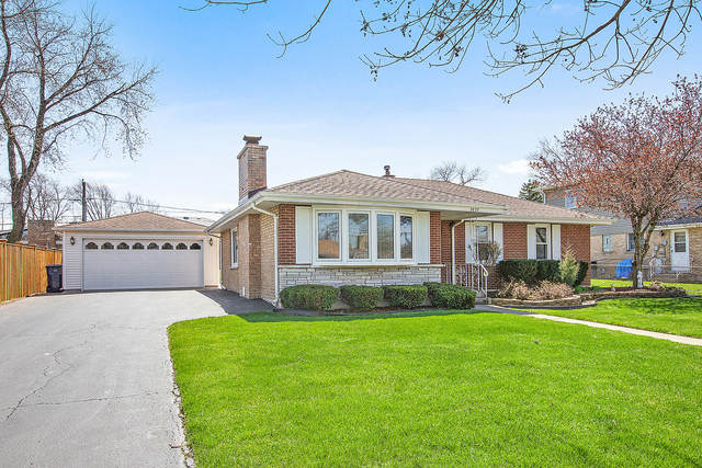 5837 West 109th Street Chicago Ridge, IL 60415 - Photo 2 of 13 Gallery Image 2