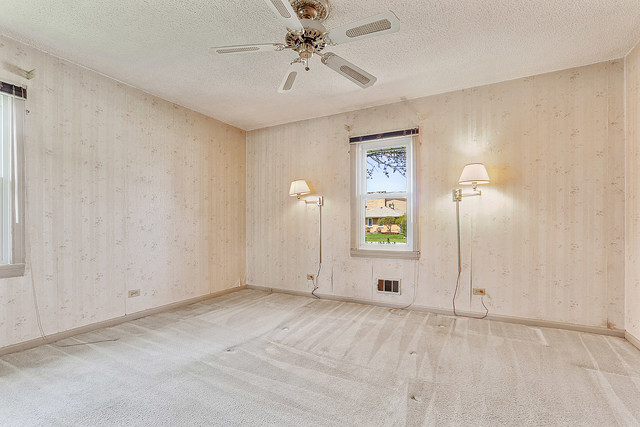 5837 West 109th Street Chicago Ridge, IL 60415 - Photo 10 of 13 Gallery Image 10