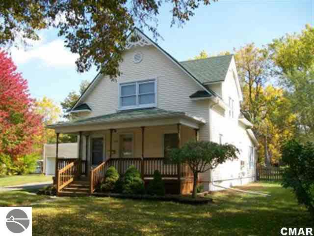141 Allen Avenue Alma, MI 48801 - Photo 1 of 18 1771235.JPG