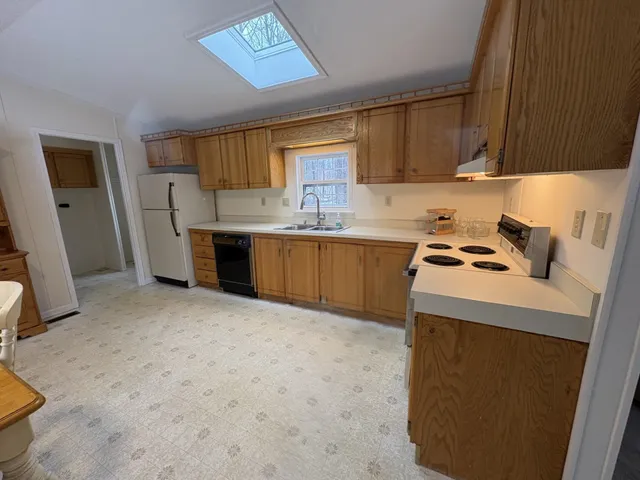 $229,000 | 7 Kenyann Drive, Wolfeboro, NH 03894