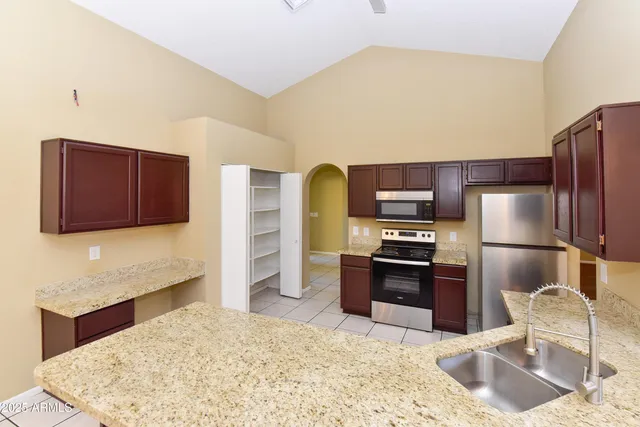 $2,700 | 3653 West Saragosa Street, Chandler, AZ 85226