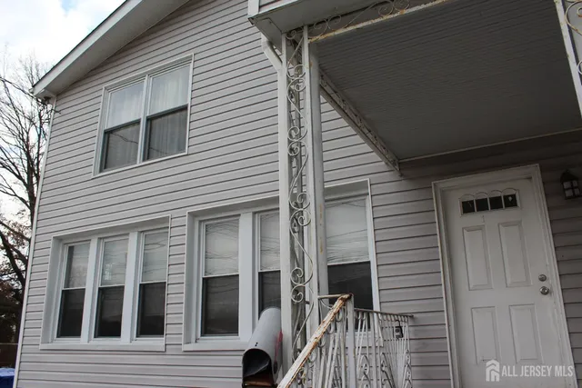 $2,975 | 899 Green Street, Unit 1, Iselin, NJ 08830