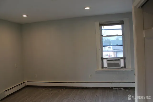 $2,975 | 899 Green Street, Unit 1, Iselin, NJ 08830