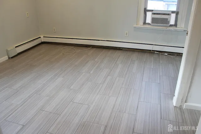 $2,975 | 899 Green Street, Unit 1, Iselin, NJ 08830