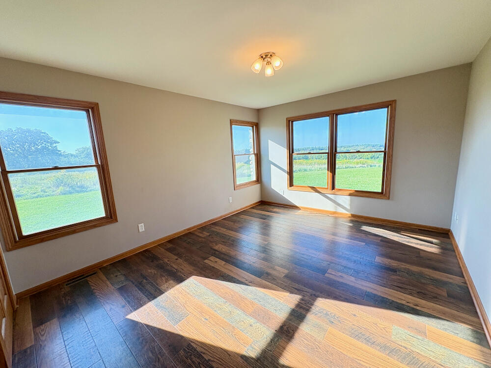 N7321 Bowers Road Troy, WI 53120 - Photo 20 of 28 Elkhorn Majestic View - 11