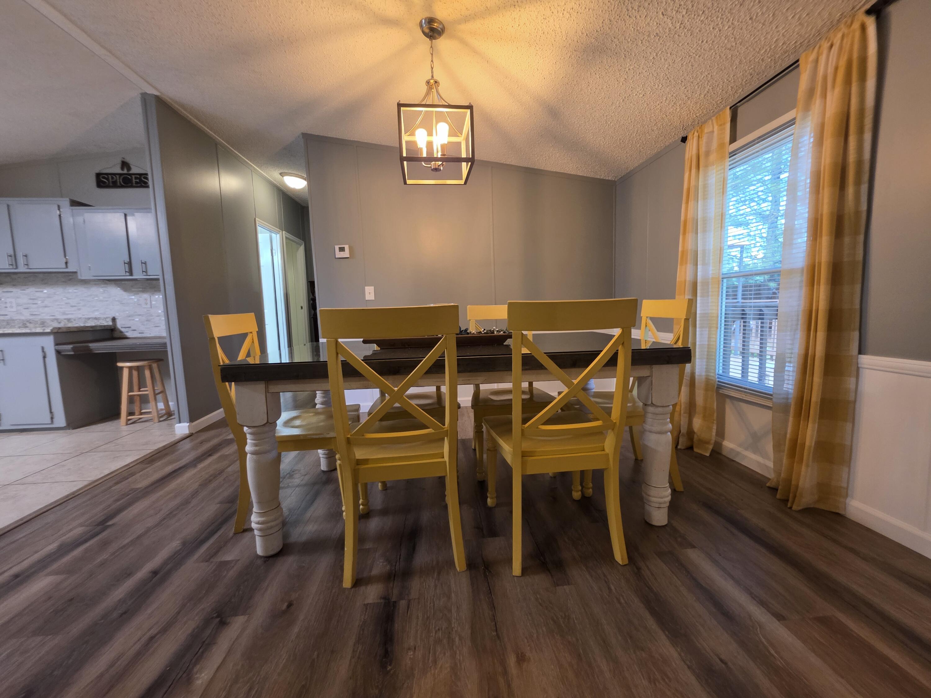 398 Armory Road Tracy City, TN 37387 - Photo 11 of 27 DiningRoom