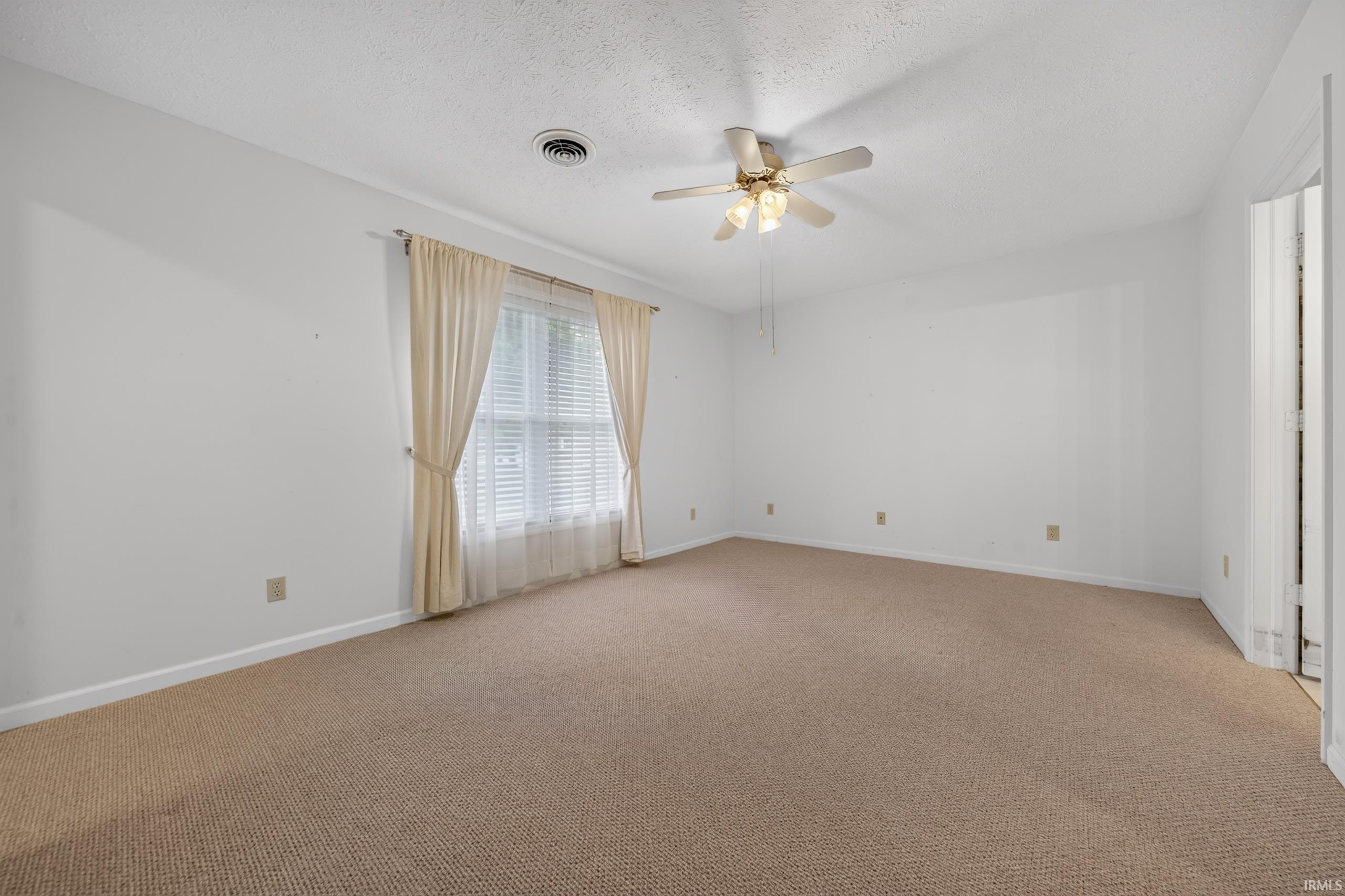 820 Walnut Ridge West Logansport, IN 46947 - Photo 10 of 21