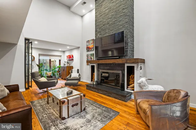 $1,295,000 | 2030 Ranstead Street, Philadelphia, PA 19103