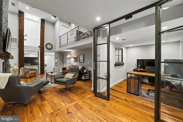 $1,295,000 | 2030 Ranstead Street, Philadelphia, PA 19103